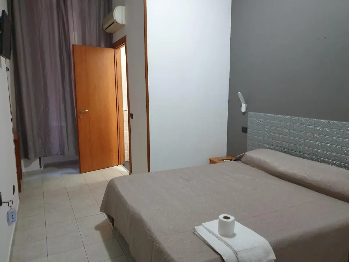 Hotel Milano 나폴리